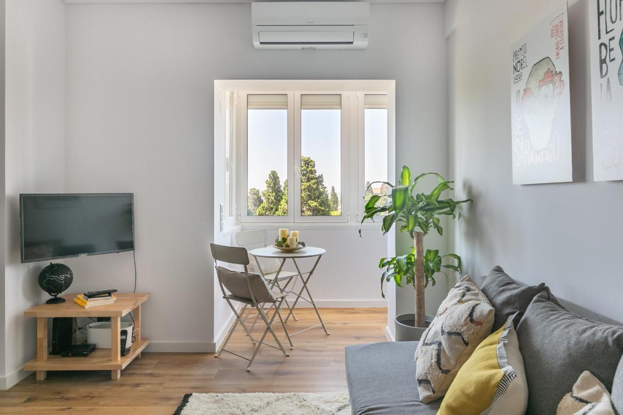 Spacious Apt Campo D'Ourique With Ac Lisboa Ngoại thất bức ảnh