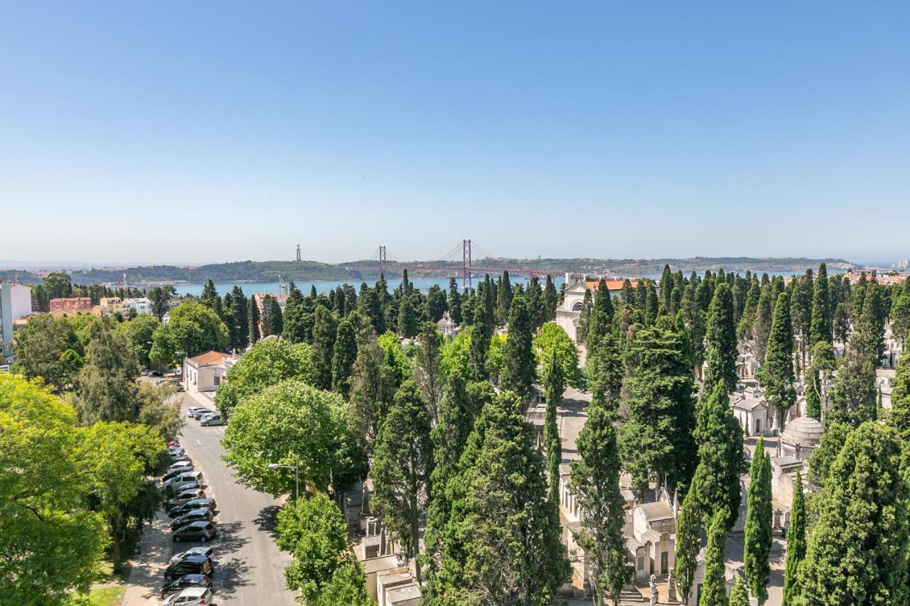 Spacious Apt Campo D'Ourique With Ac Lisboa Ngoại thất bức ảnh
